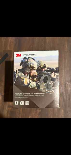 Peltor ComTac VI NIB Headset 