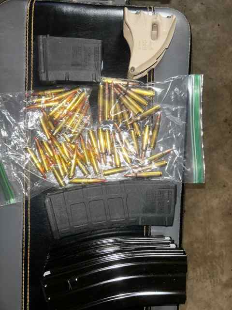 50 rds 5.56 nato W/ 5 mags