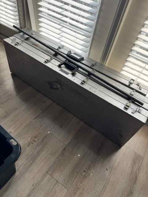 Cabelas Aluminum gun cases 52x14”