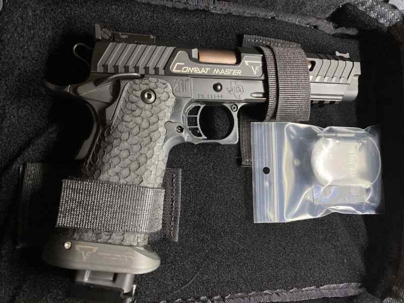 Sti combat master nib &quot;John Wick &quot;