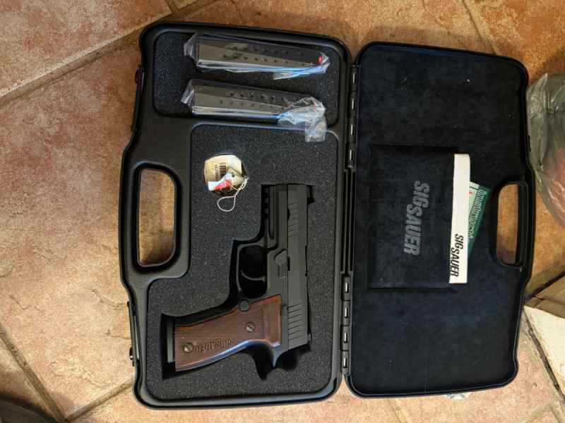 Sig Sauer P320 Custom Works