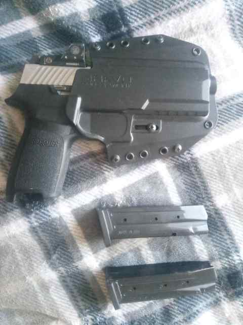 P320 RXP with SS slide and SIG Romeo 1