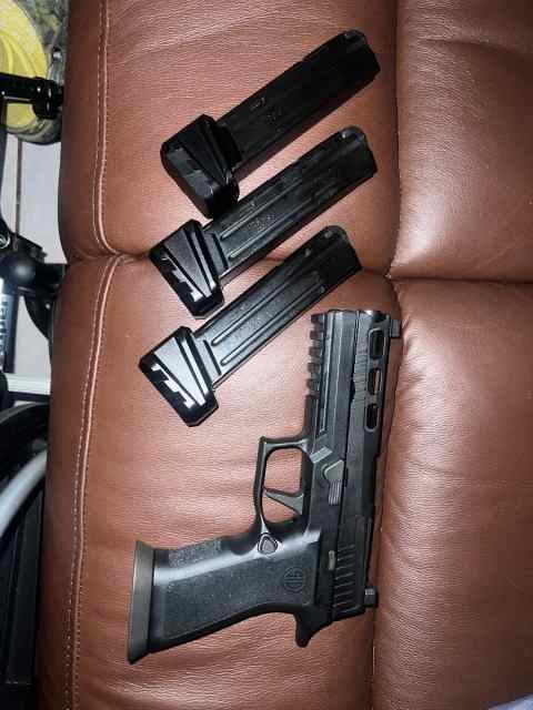 SIG SAUER P320/ PRO-CUT SLIDE