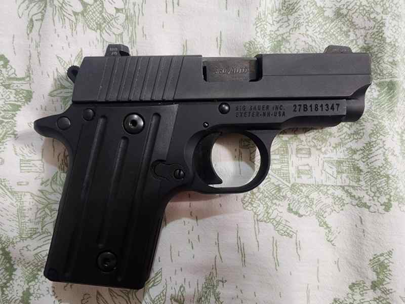 Sig Sauer P238 Nitron w/case