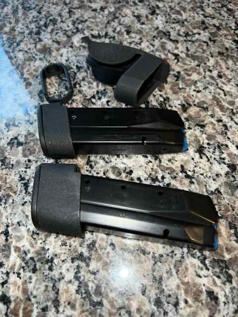 CSX E-series mags 