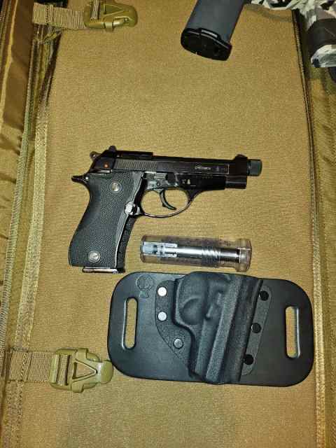 Beretta 84bb 