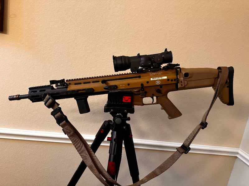 BELGIAN FN SCAR17 With extra