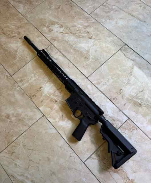 Spikes tactical crusader st15 ar15 American made 