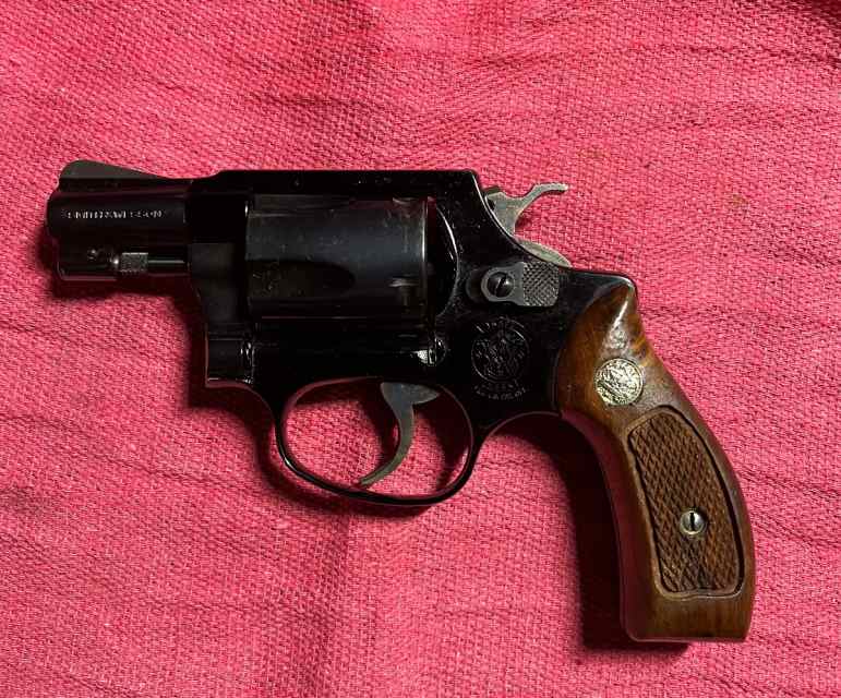 WTS/WTT Smith and Wesson Model 37 Airweight 