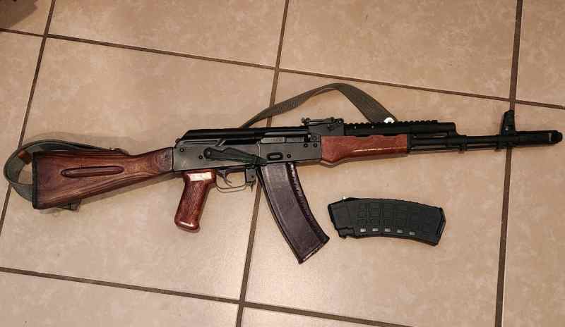 Waffen werks ak74 5.45x39 plum bakelite reduced