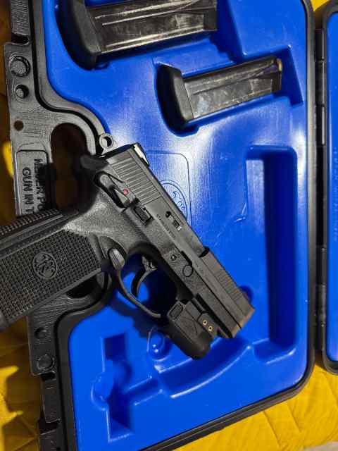 FN 45