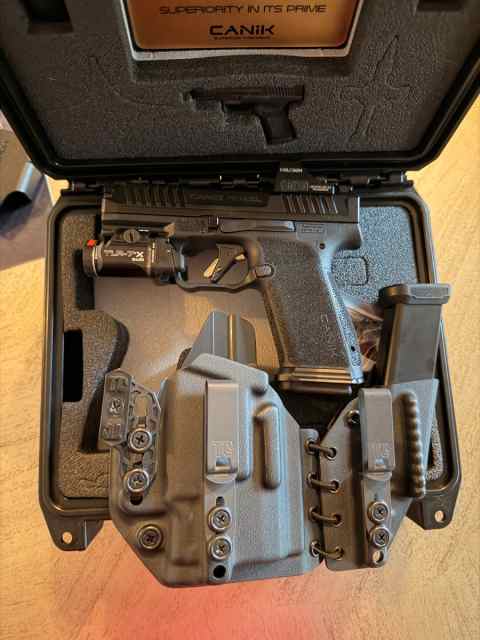 Canik Mete Mc9 Prime W/ Optic, Holster, and Light