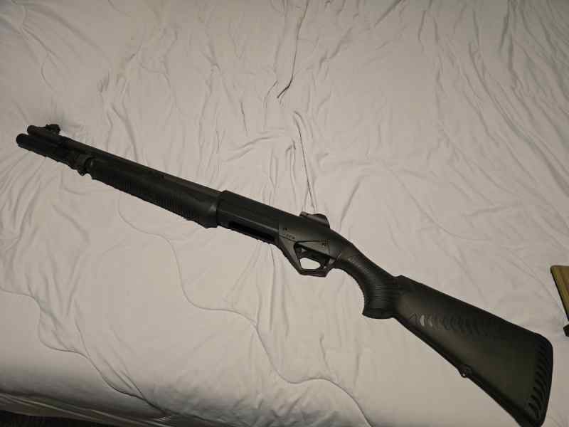 Benelli Supernova Tactical LE 12 Gauge