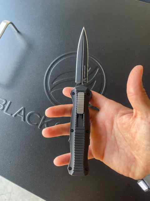 Benchmade infidel 