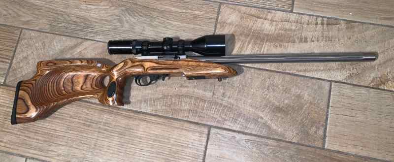 Custom Ruger 10-22 rifle