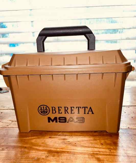 M9 box.jpg