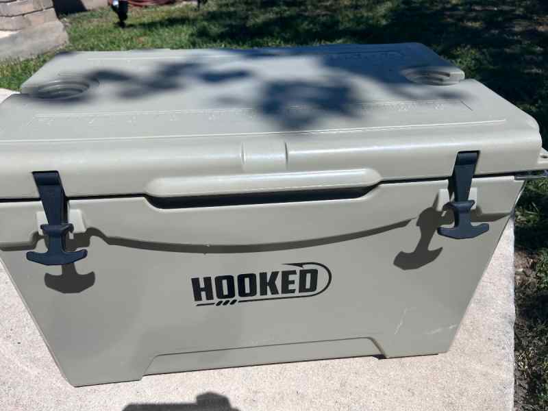 Hooked 75 Qt Cooler