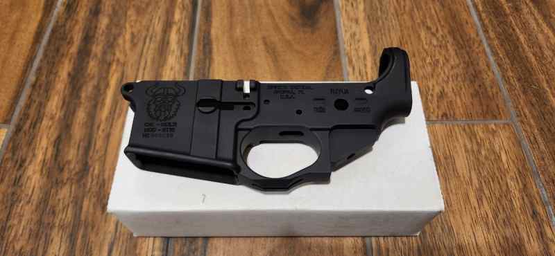 Spikes Tactical ST-15 &quot;Skeleton Viking&quot; Lower 