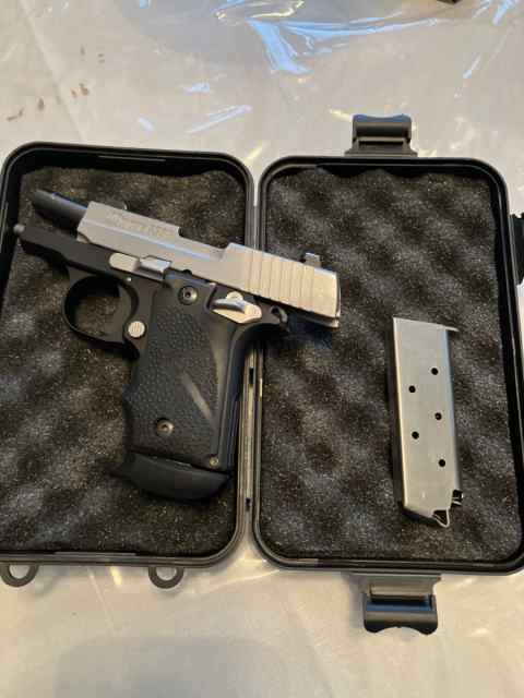 SIG SAUER P238 POCKET PISTOL  380