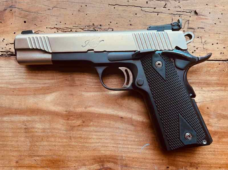 KIMBER CLASSIC CUSTOM 1911 45ACP