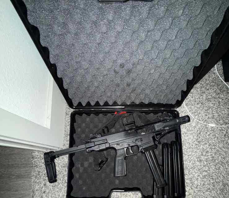 B&amp;T GHM45 
