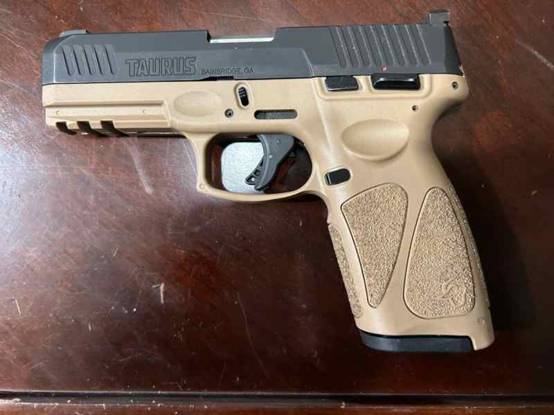 Taurus G3 9mm Tan/Black 4.0