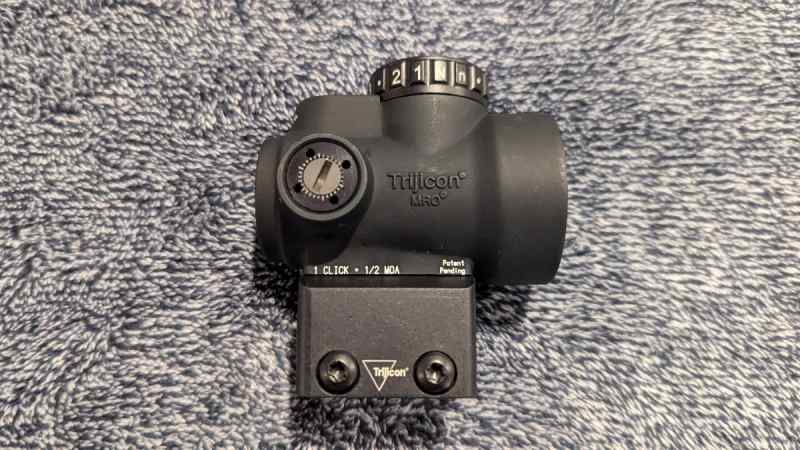 TRIJICON MRO GREEN DOT SIGHT