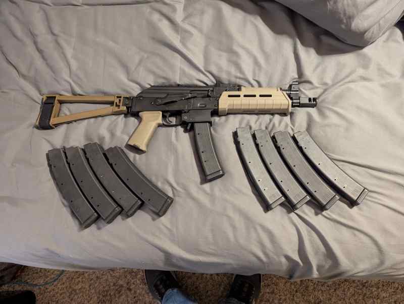 AKV w/9 mags (6 loaded)