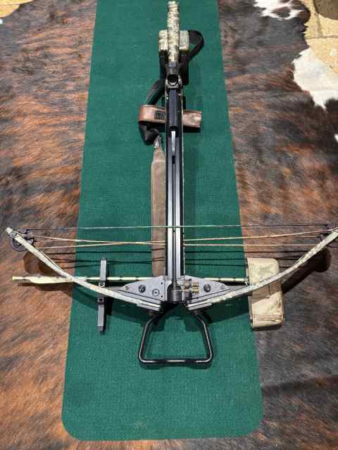 Huntmaster crossbow