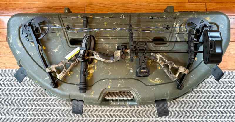 Diamond Infinite Edge Pro Bow w/ extras