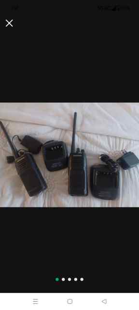  Kenwood radio&#039;s for trade