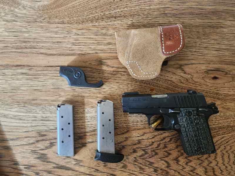 Sig Sauer P238 &amp; Laser