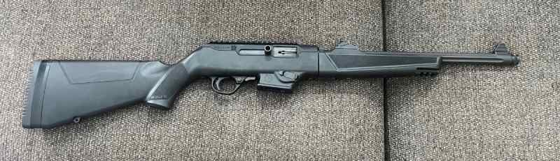 Ruger PC9 9mm with two 17rd magazines