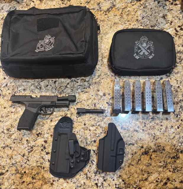 Springfield hellcat pro