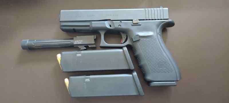 Glock 20 - 1.jpg