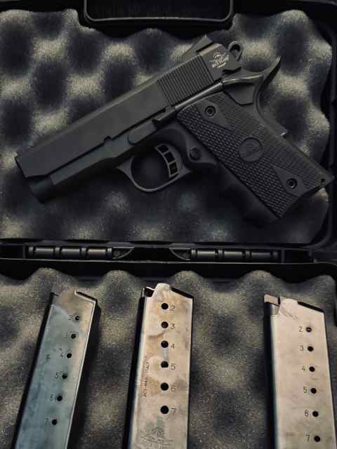 Compact 1911 &amp; J Frame Revolver