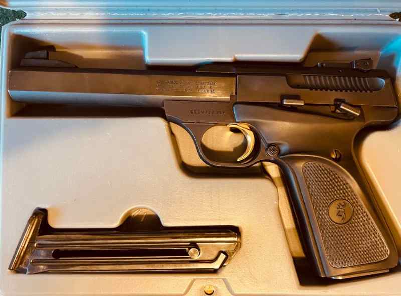 Buckmark l.jpg