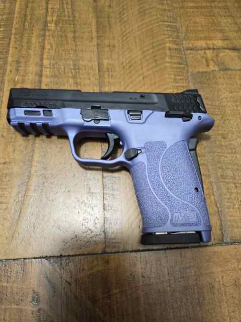 S&amp;W M&amp;P EZ 9mm.