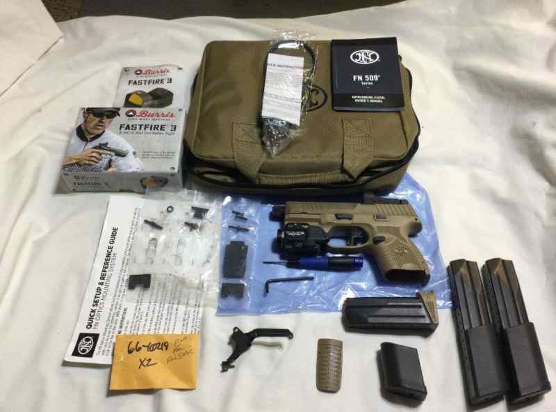 FN 509 COMPACT TACTICAL PISTOL in 9MM Cal, W/