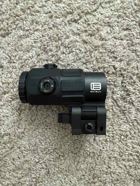 *Like New* - EoTech G33 Magnifier, w/ Mount &amp; Box 