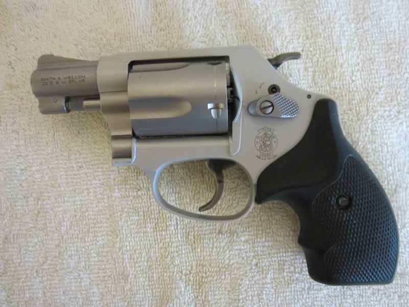 S&amp;W 637-2 , 2 holsters
