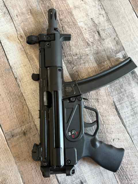 MP5k clone