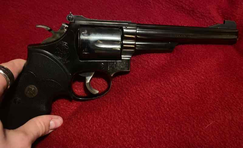 1977 Smith &amp; Wesson 19-2