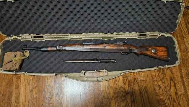 Kar98K 8mm w/Authentic Bayonet