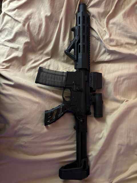 8.5 inch 300 blackout with suppresser rail