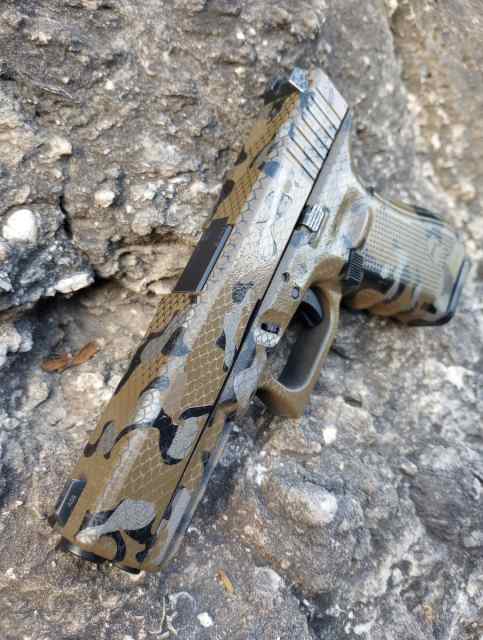 Glock 17 Snake Skin Tat Multicam 