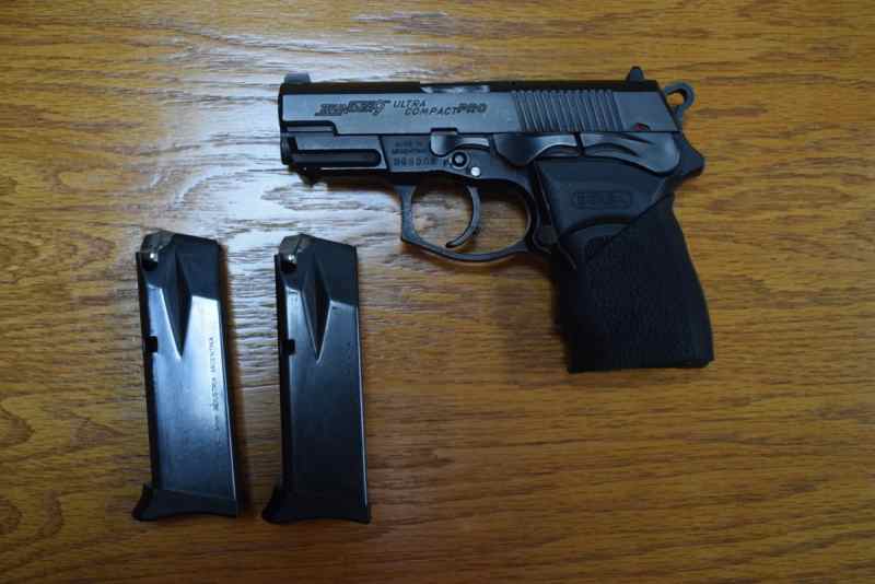 Bersa Pro Thunder 9mm.