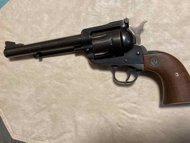 Ruger New Model Blackhawk .41 magnum 