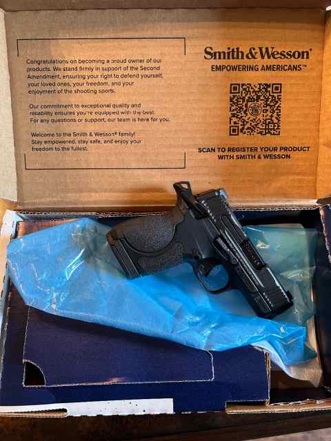 Smith &amp; Wesson CSX E Series 9mm