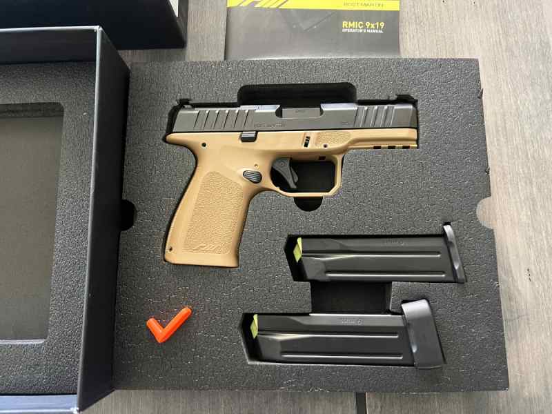 Rost Martin RM1C Pistol